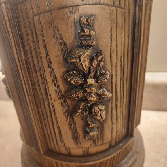 Vintage faux wood Insulated ice bucket - Picture 2 of 10